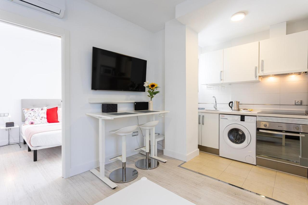 Holidays2Malaga Dos Aceras Apartment Luaran gambar